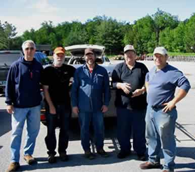 The September 2006 team, after a successful weekend: Henry/KT1J, Paul/K1PJM, Bob/WE1P, Randy/KA1LEX, and Phillip/AK1H.
